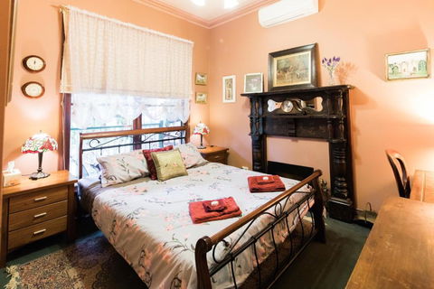 Rustic Refuge Guesthouse - South Australia Travel 3
