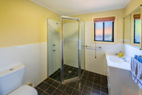 Safety Beach Ocean Bungalows - South Australia Travel 3