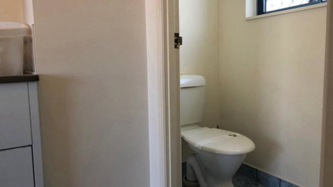 Sahara Sands Unit 4 - South Australia Travel 2