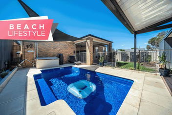Sailors\' Retreat 3BR Pool Beach Study with South Australia Travel