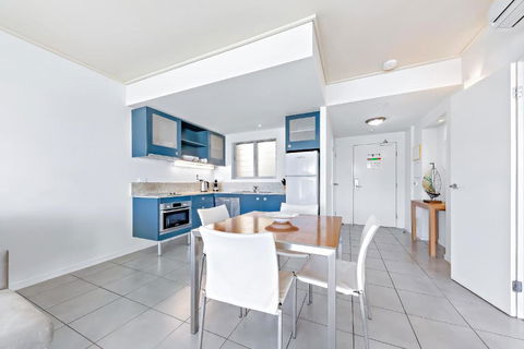 Sails On The Sea - Club Wyndham - South Australia Travel 3