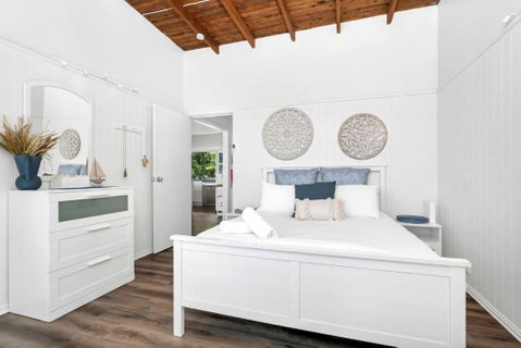 Sally Beach House With Ocean Views - South Australia Travel 2
