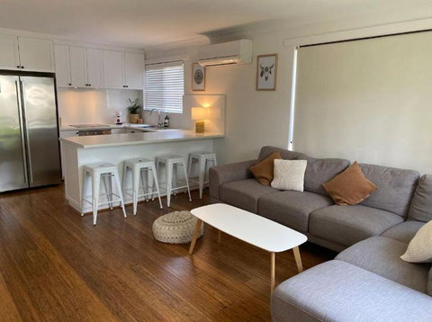 Salty - South Australia Travel 1