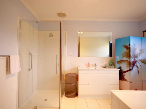Salty Air Apartments Kingscote Kangaroo Island - South Australia Travel 2