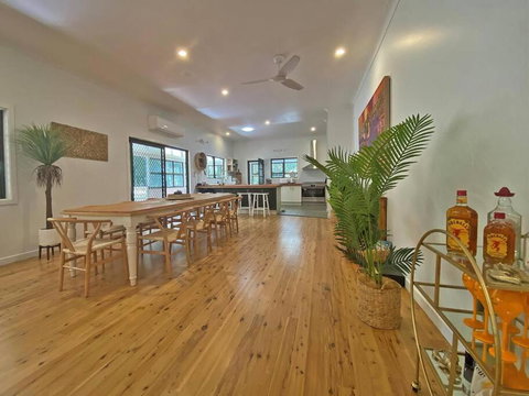 Salty Beach - South Australia Travel 1