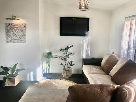 Salty Blue Beach House - South Australia Travel 2