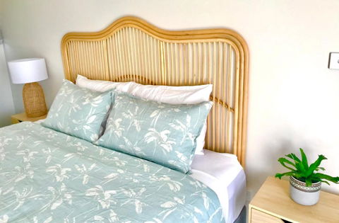 Salty Blue Beach House - South Australia Travel 1