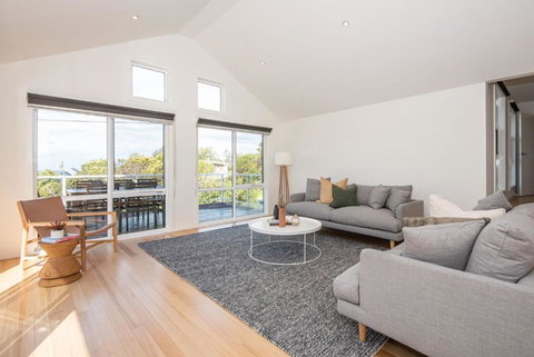 Salty Shores Smiths Beach - South Australia Travel 2