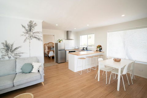 Sanbis Cabin - Hidden Boutique Retreat, Sea Views - South Australia Travel 2