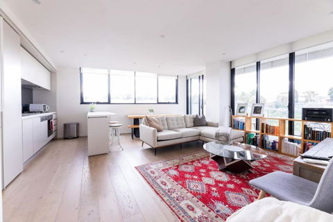 Sanctuary-Effortless City Escape - South Australia Travel 2