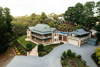 Sand Road Estate with South Australia Travel