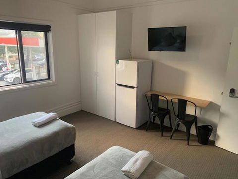 Sandy Bottoms Guesthouse - South Australia Travel 1