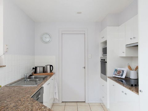 Sandcastle Shores - South Australia Travel 3