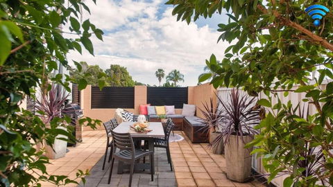 Sandcastle Shores - South Australia Travel 0