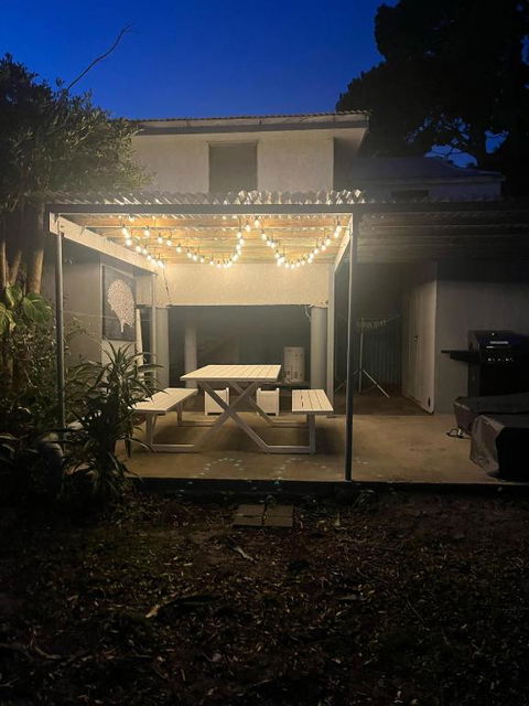 Sandown Beachside Cottage - South Australia Travel 0