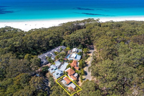 Sandpiper, Hyams Beach - South Australia Travel 1
