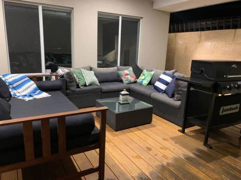 Sandpiper Island Tranquil Waterfront Views & Jetty - South Australia Travel 3