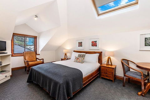 Sandstone Suites - In The Heart Of Port Fairy - South Australia Travel 1