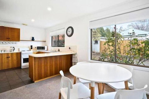 Sandy Bay Cozy Cottage Close To CBD - South Australia Travel 1