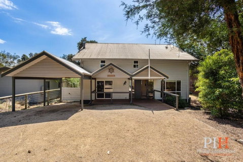 Sandy Bay Getaway W Spa 4 Bdr - South Australia Travel 3