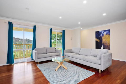 Spacious 3BR Family Haven In Upper Ferntree Gully - South Australia Travel 3