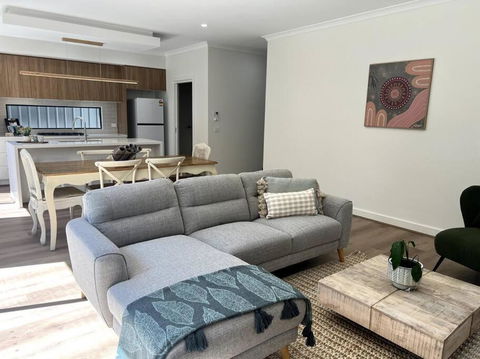 The Cosy Cottage - South Australia Travel 0