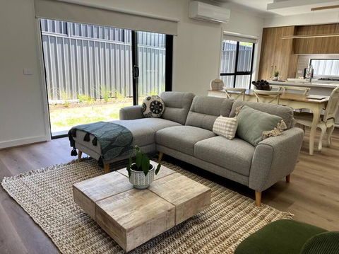 The Cosy Cottage - South Australia Travel 3