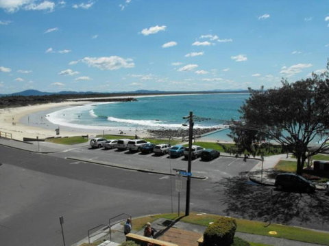 Beachpoint, Unit 202, 28 North Street - South Australia Travel 1