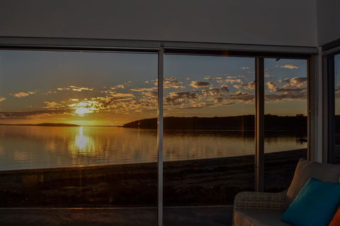 Beachside - South Australia Travel 1