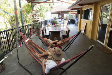 Beachside 1770 YHA - South Australia Travel 1