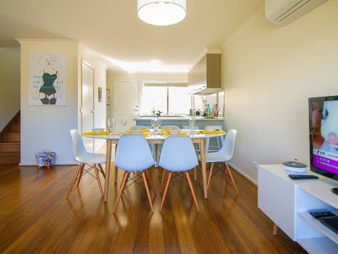 Beachside Bliss - South Australia Travel 2