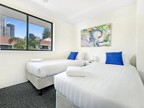 Beachside Delight Near Convention Centre - South Australia Travel 2