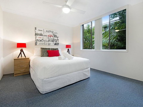 Beachside Unit Near Convention Centre - South Australia Travel 3