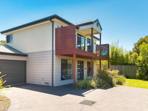 Beachside Villa Cowes - South Australia Travel 0