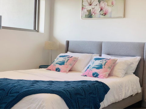 Beautiful Home Close To Shopping Mall And Train Hornsby - South Australia Travel 0