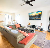 Beautiful Modern Luxury - South Australia Travel
