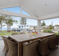 Beauty and the Beach' 88 Foreshore Drive - large home with WIFI  water views - South Australia Travel