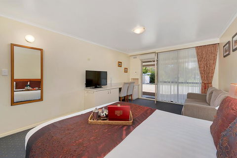 Beechworth Motor Inn - South Australia Travel 3