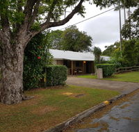 Beerwah House - South Australia Travel