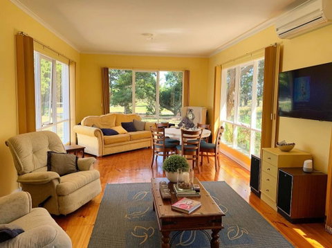 Bellaghy Cottage - South Australia Travel 0