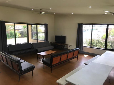 Bellarine Lodge Sleeps 30 - South Australia Travel 1