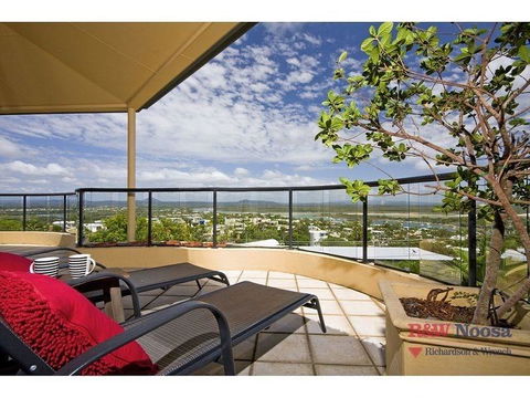 Belle De Jour U5 - South Australia Travel 1