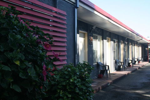 Benjamin Singleton Motel - South Australia Travel 0