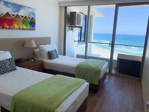 Berkeley On The Beach - South Australia Travel 2