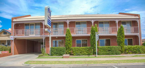 BEST WESTERN Burke And Wills Motor Inn - South Australia Travel 3