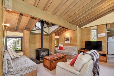 Bidgee Widgee - South Australia Travel 1