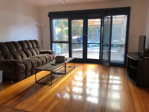 Big Room 12km To City Near Boxhill, Melbourne - South Australia Travel 1