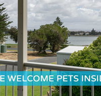 Big Stylish House with River Views Games Room  WiFI - South Australia Travel