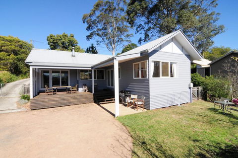 Bimbadeen - Comfortable Country Styled House! - South Australia Travel 0
