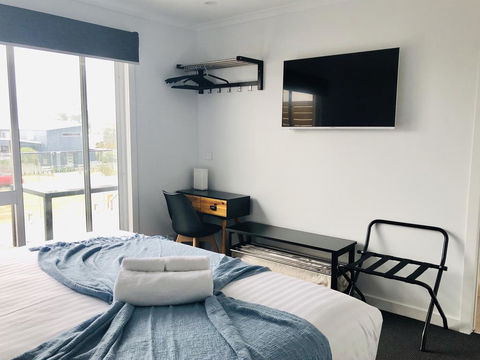 BINALONG BRAE @ Bay Of Fires Two Bedroom Both With Ensuites - South Australia Travel 3